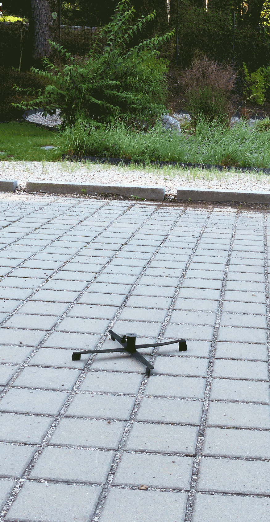 Rothbucher Floor stand